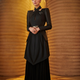 Wallis Day as Nyssa-Vex.